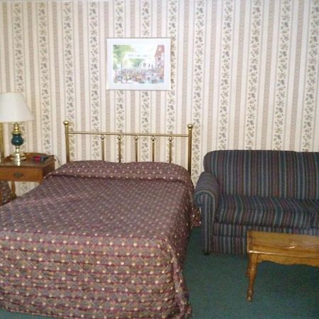 Val Roc Motel - Кіллінгтон Екстер'єр фото